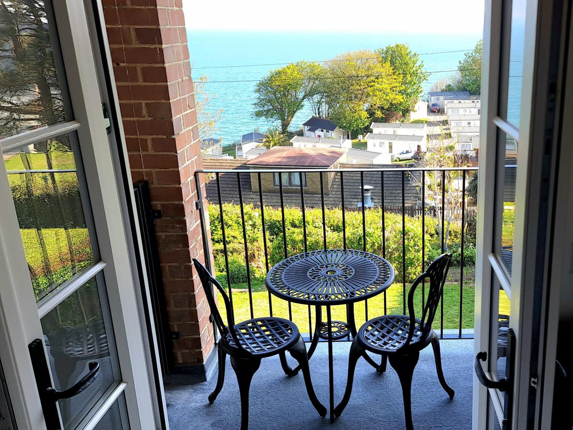 Newberry Wood Guesthouse Ilfracombe Room photo